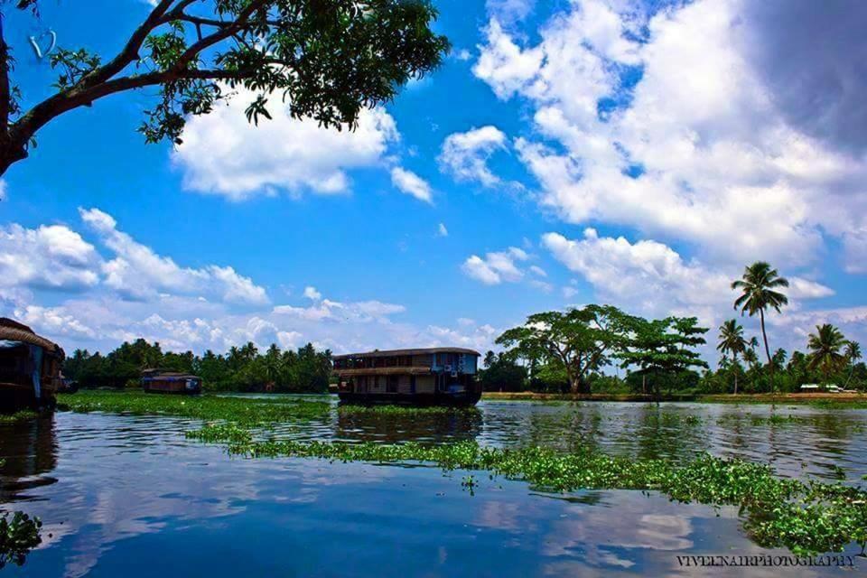 Golden Beach Home Stay Alappuzha Zewnętrze zdjęcie