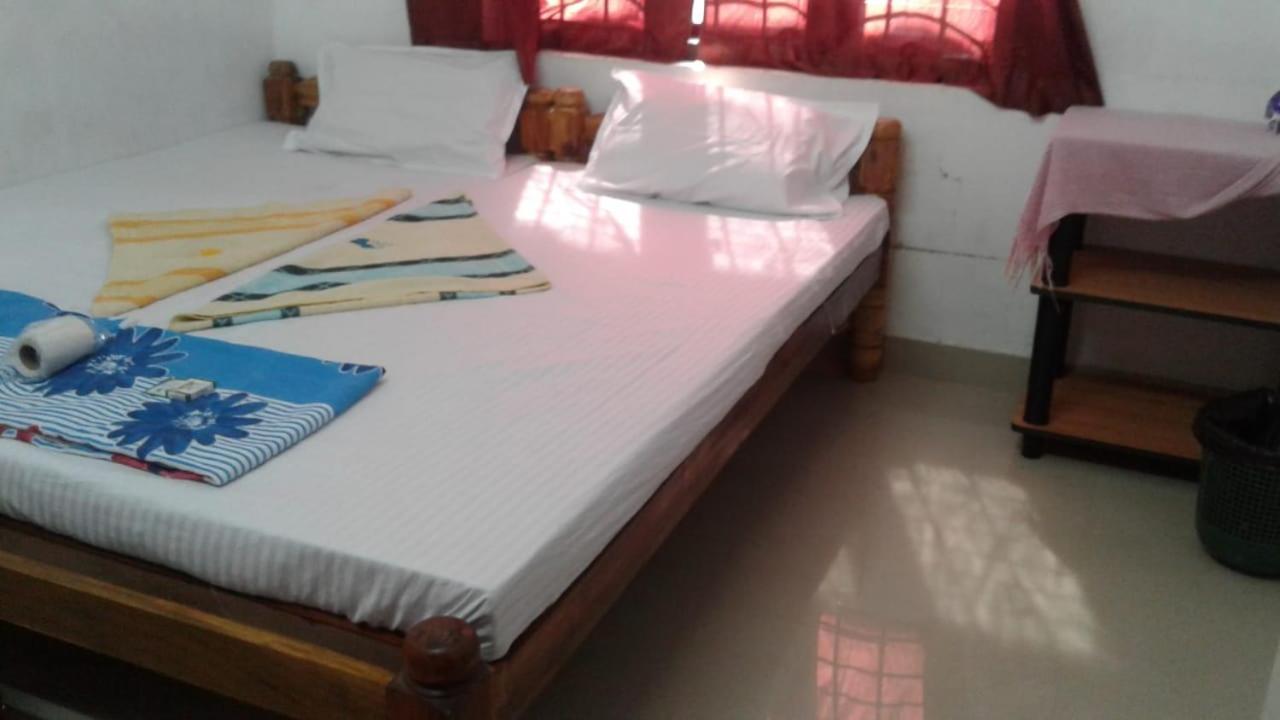 Golden Beach Home Stay Alappuzha Zewnętrze zdjęcie